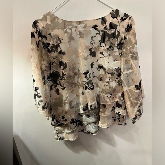 ALEX EVENING WOMEN’S 3/4 SLEEVE PRINTED BLOUSE. PULLOVER WITH SCOOP NECK - Picture 2 of 4